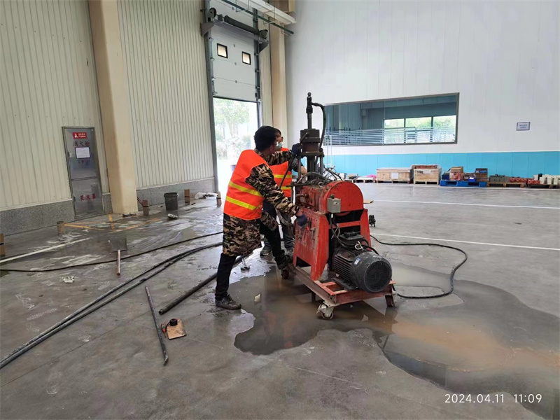 吕梁厂房地面下沉塌陷注浆加固施工